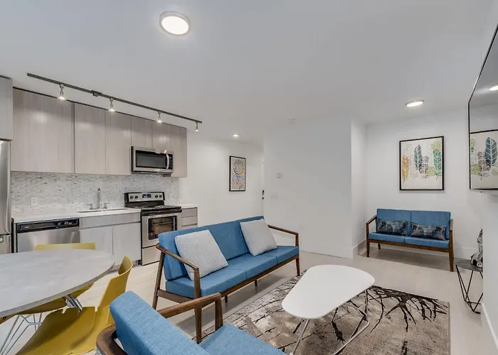 Bright And Airy Home Perfect For Families And Groups