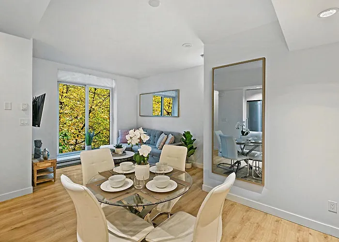 Spacious 2 Bedroom Apartment In Prime Yaletown Location