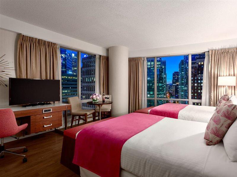 Hotel Auberge Vancouver Hotel 4*
