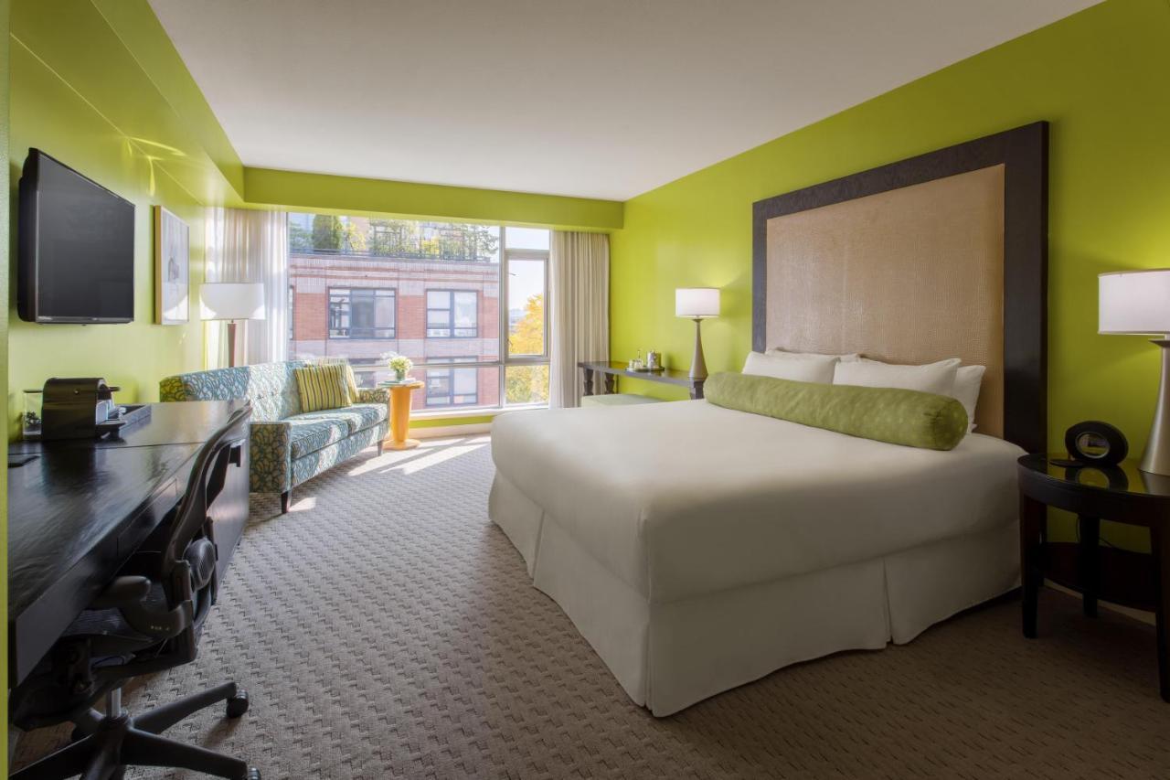 Opus Hotel