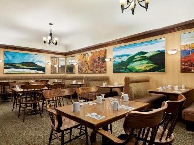 Days By Wyndham Downtown Hotel