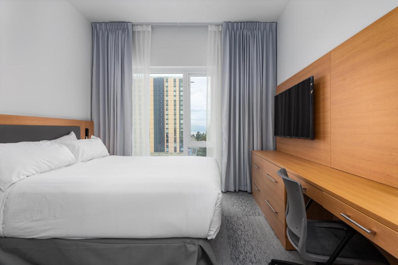 Hotel Gage At Ubc