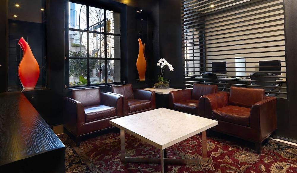 The St. Regis Hotel 4*