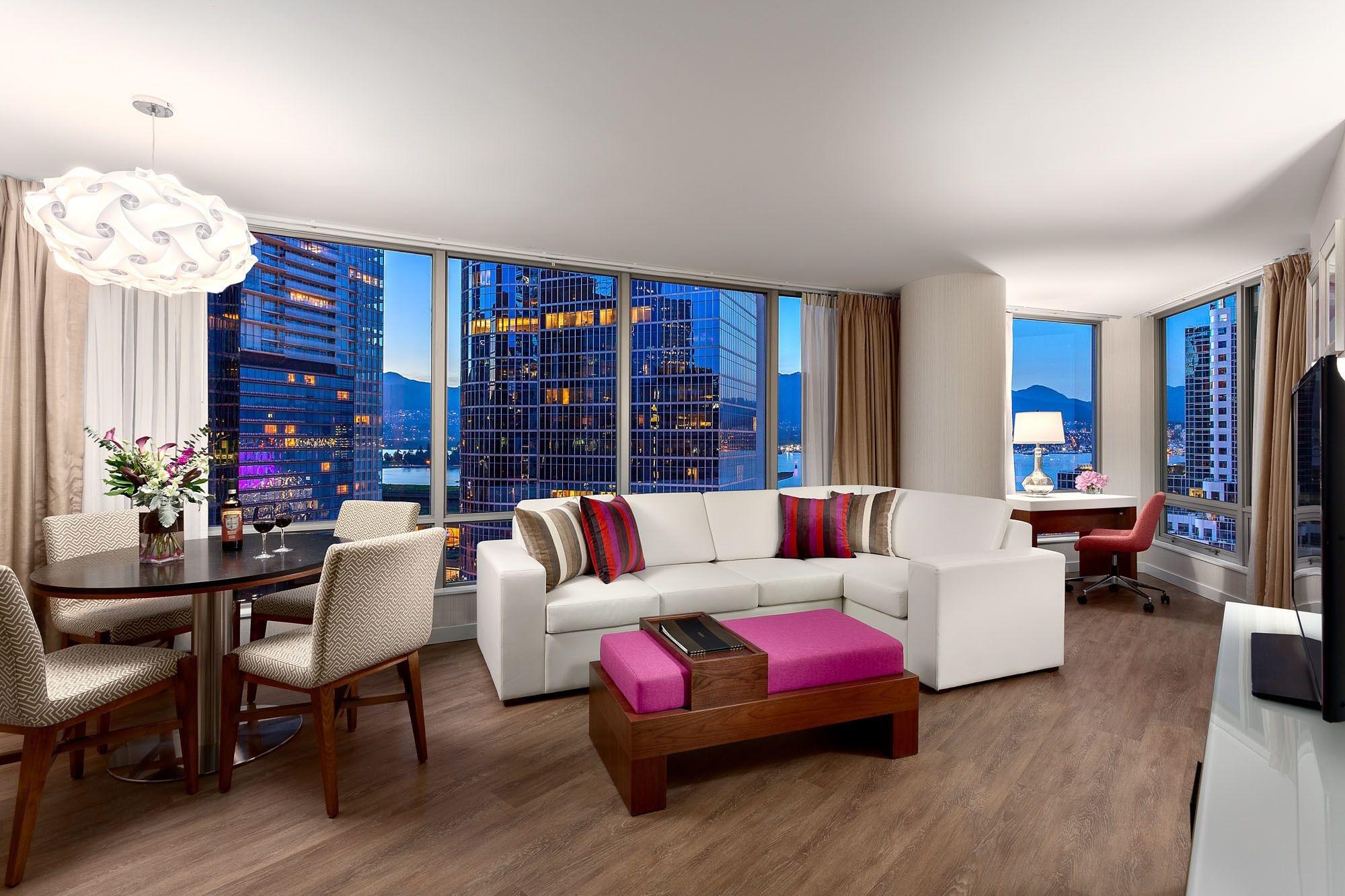 Hotel Auberge Vancouver Hotel 4*