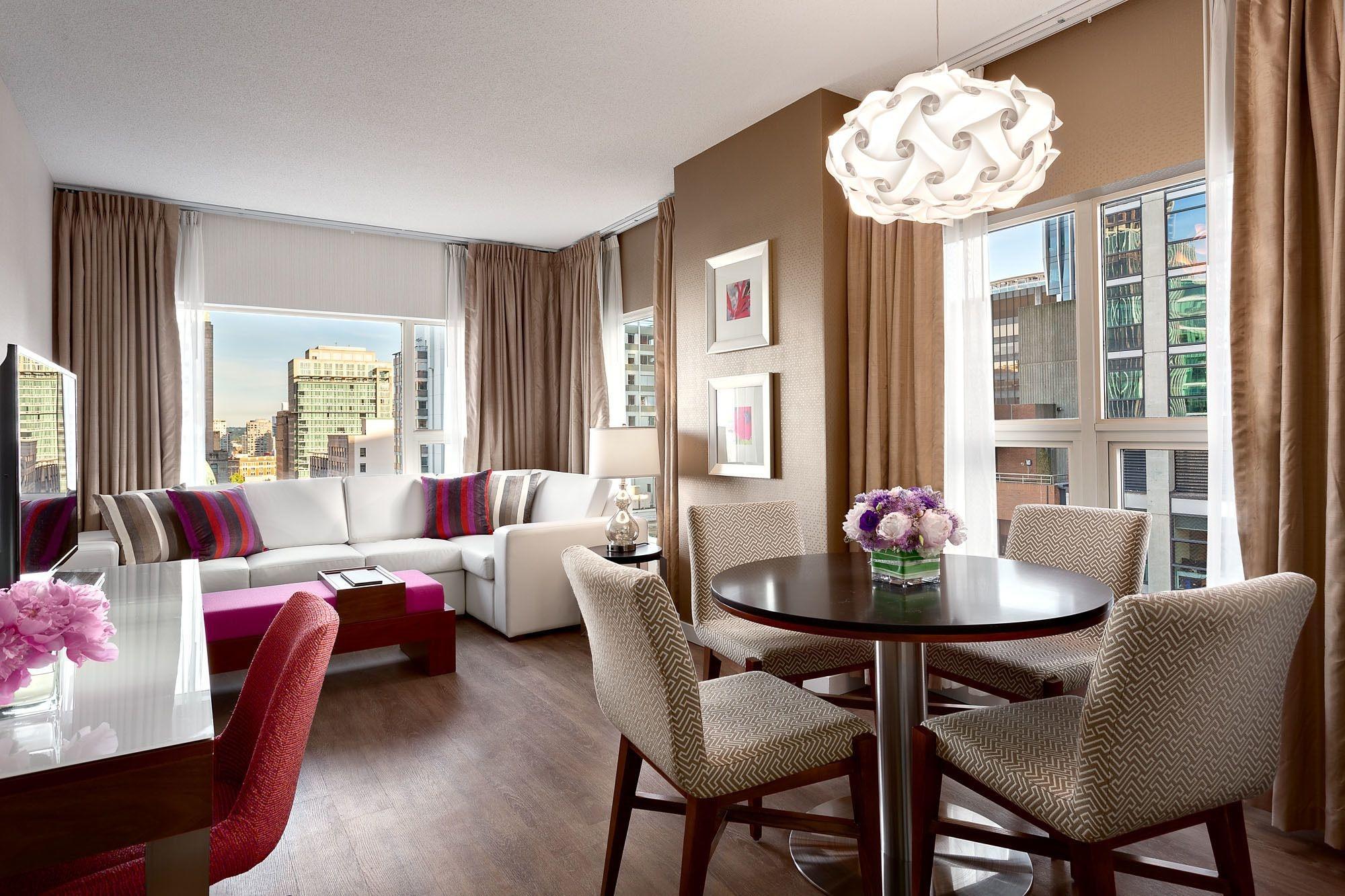 Hotel Auberge Vancouver Hotel