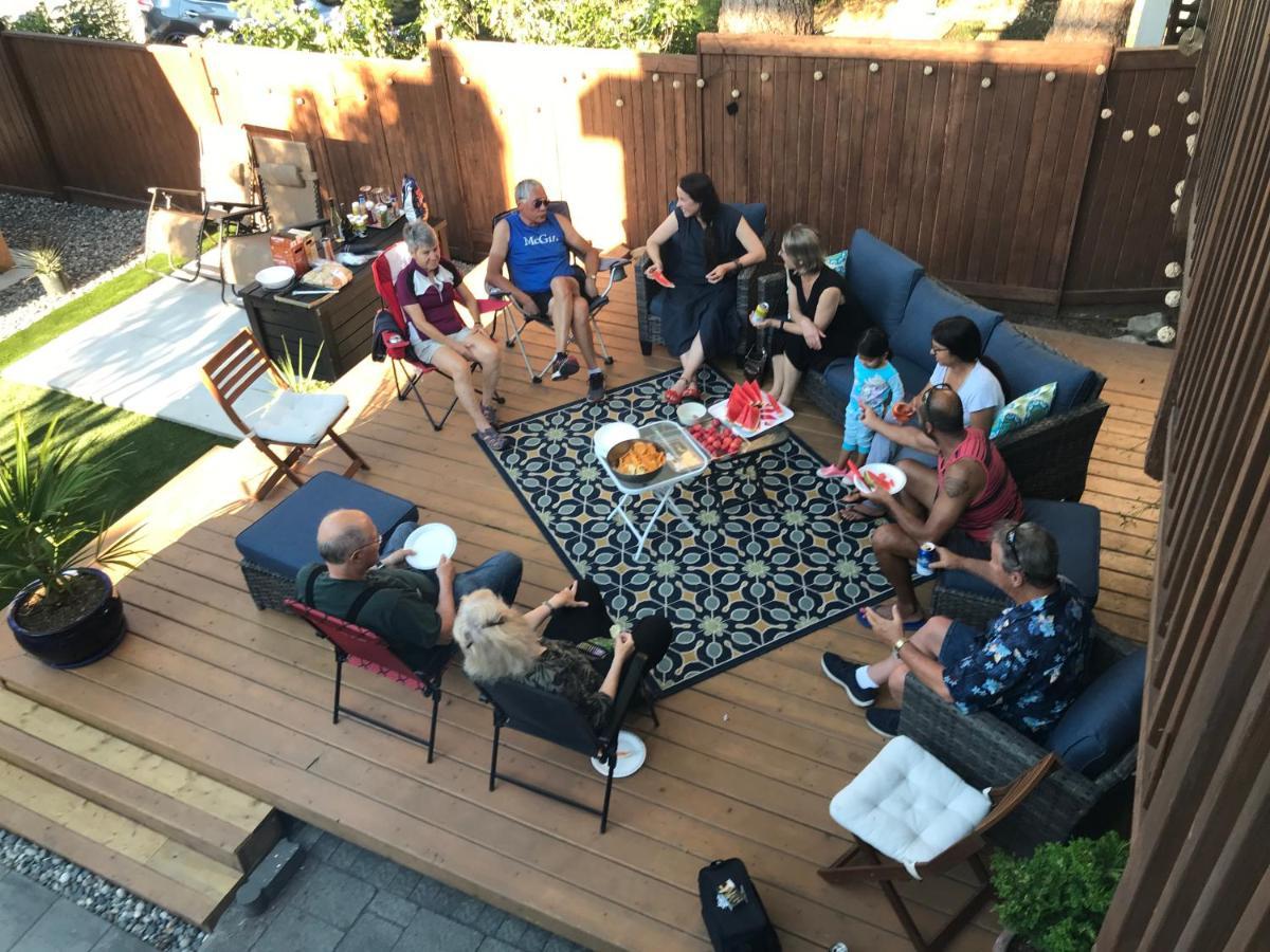 Heart Of Kitsilano Area,5 Mins Walk To Kits Beach,no Share With Other People