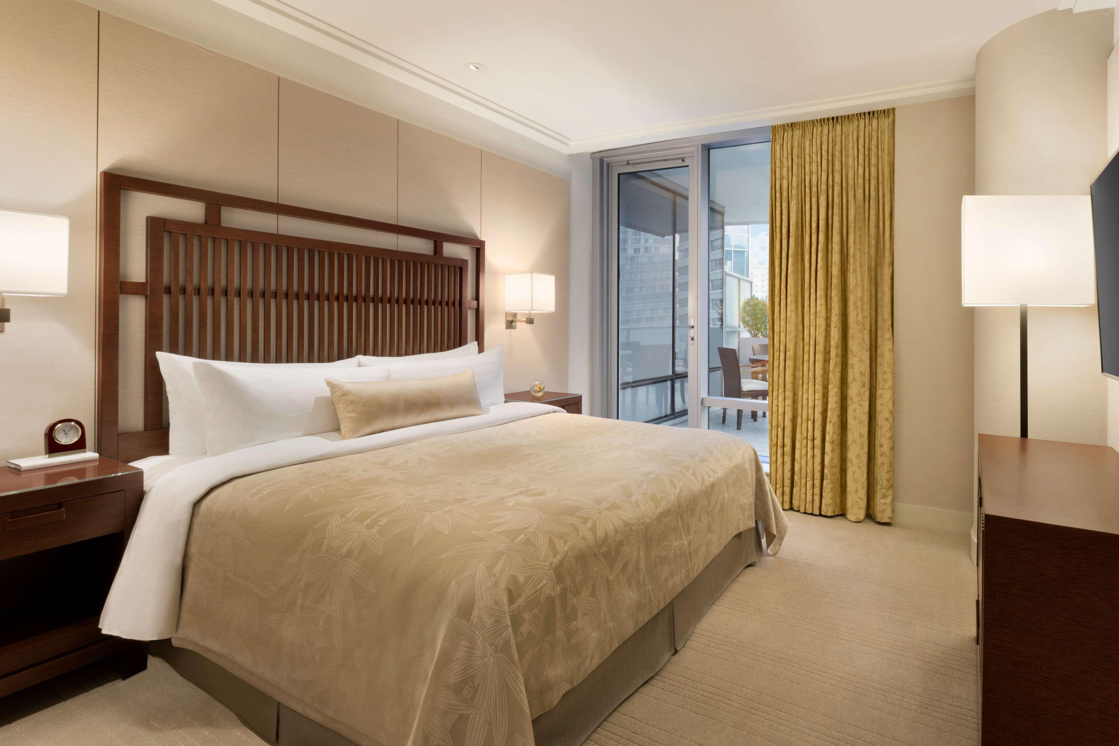 Hotel Shangri-la