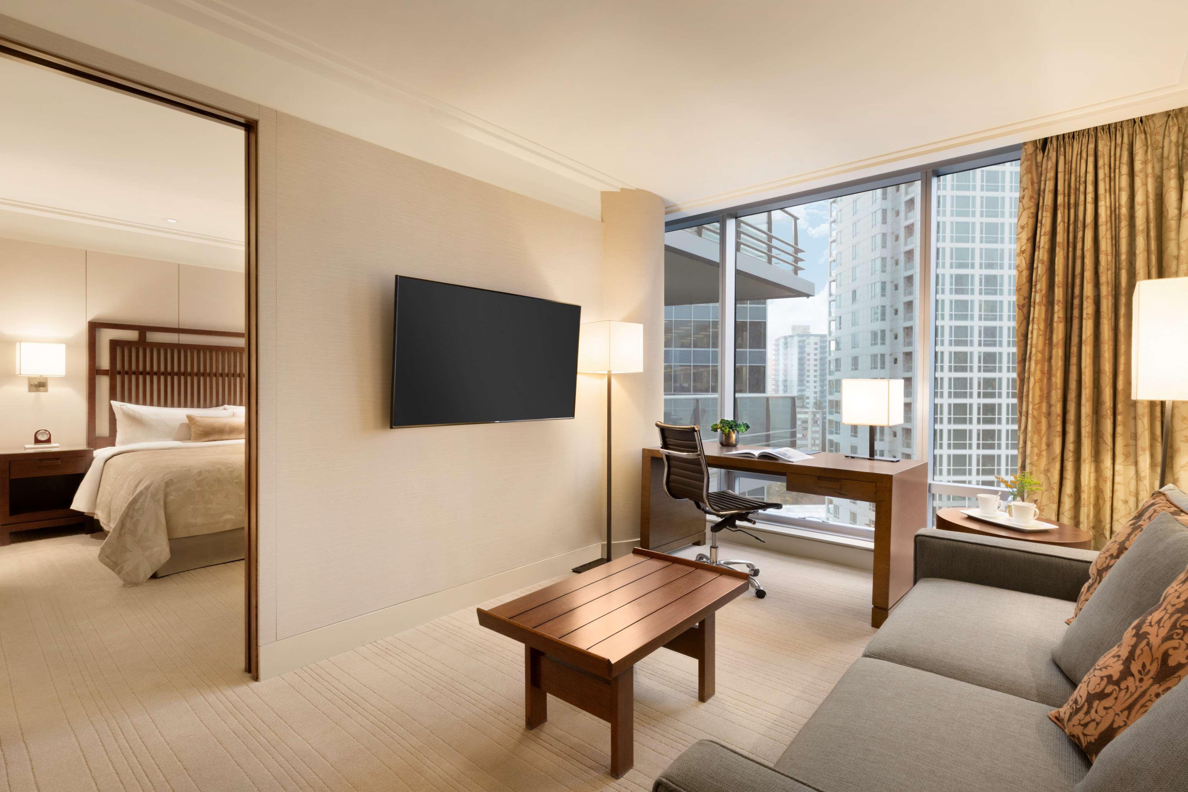 Shangri-la 5*