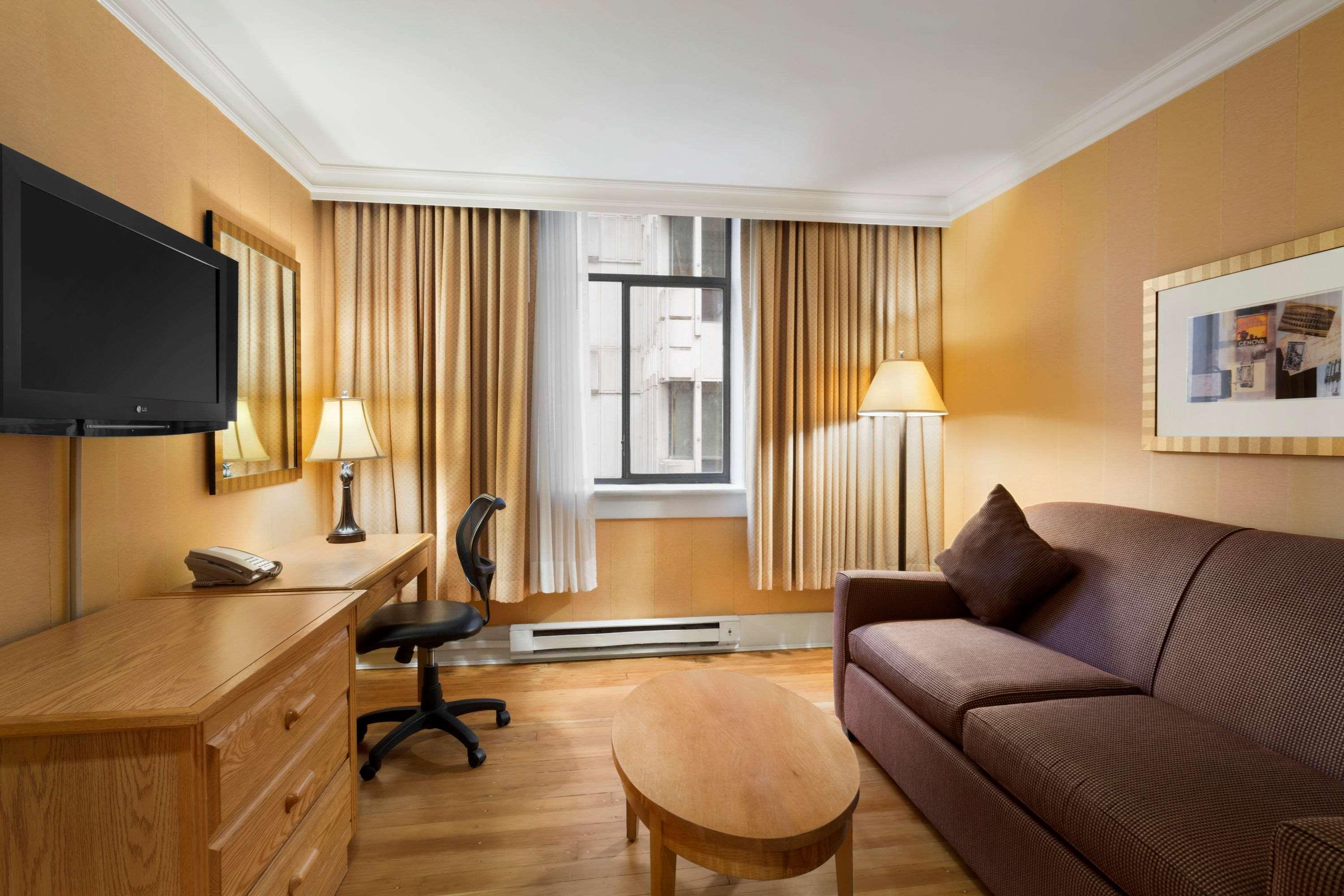 Days By Wyndham Downtown Hotel 3*