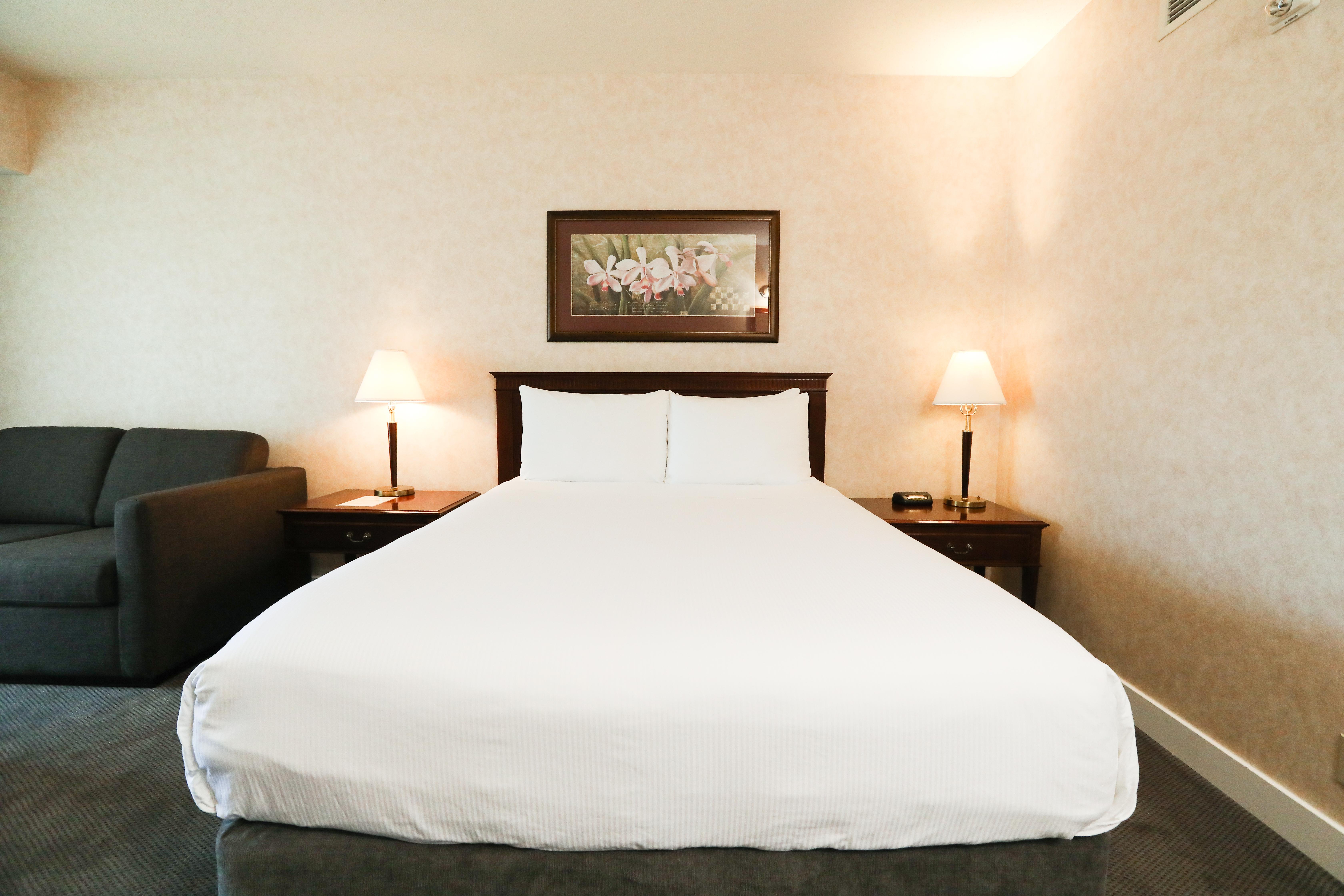 Atrium Hotel