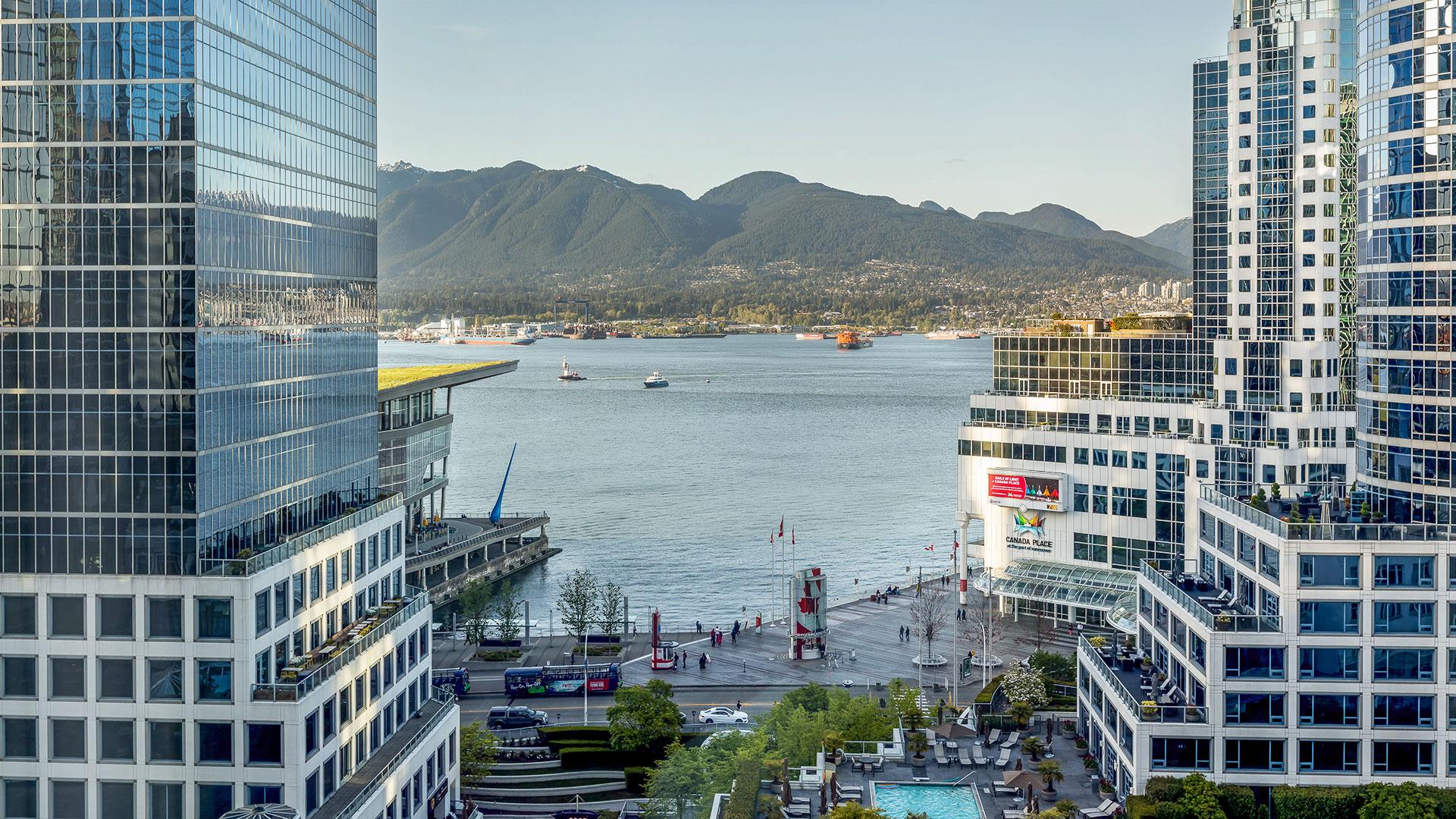 Auberge Vancouver Hotel