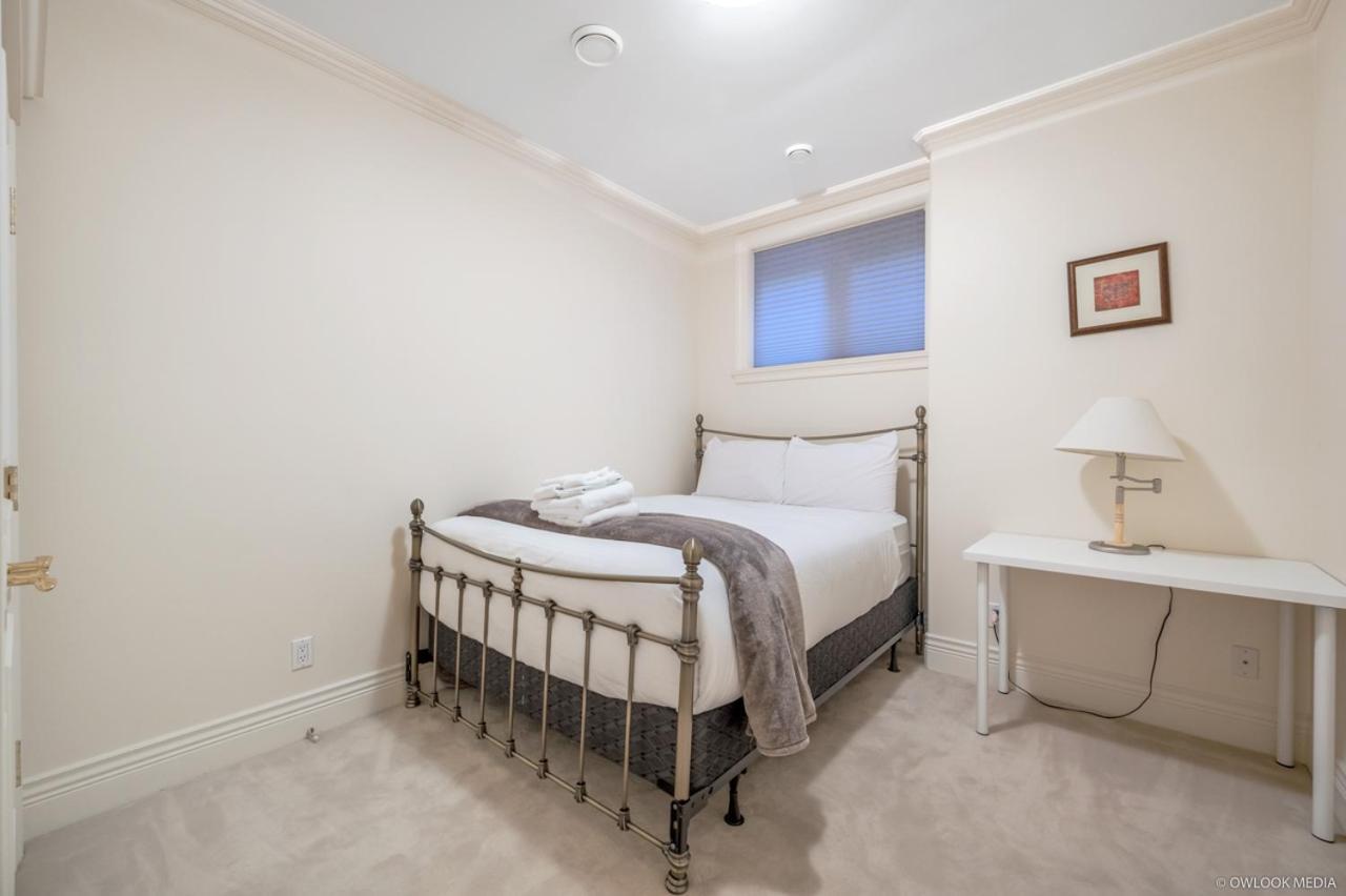 Cozy 3-bedroom In Holiday home *