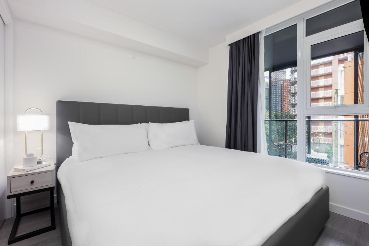 Level Downtown - Howe Hotel *