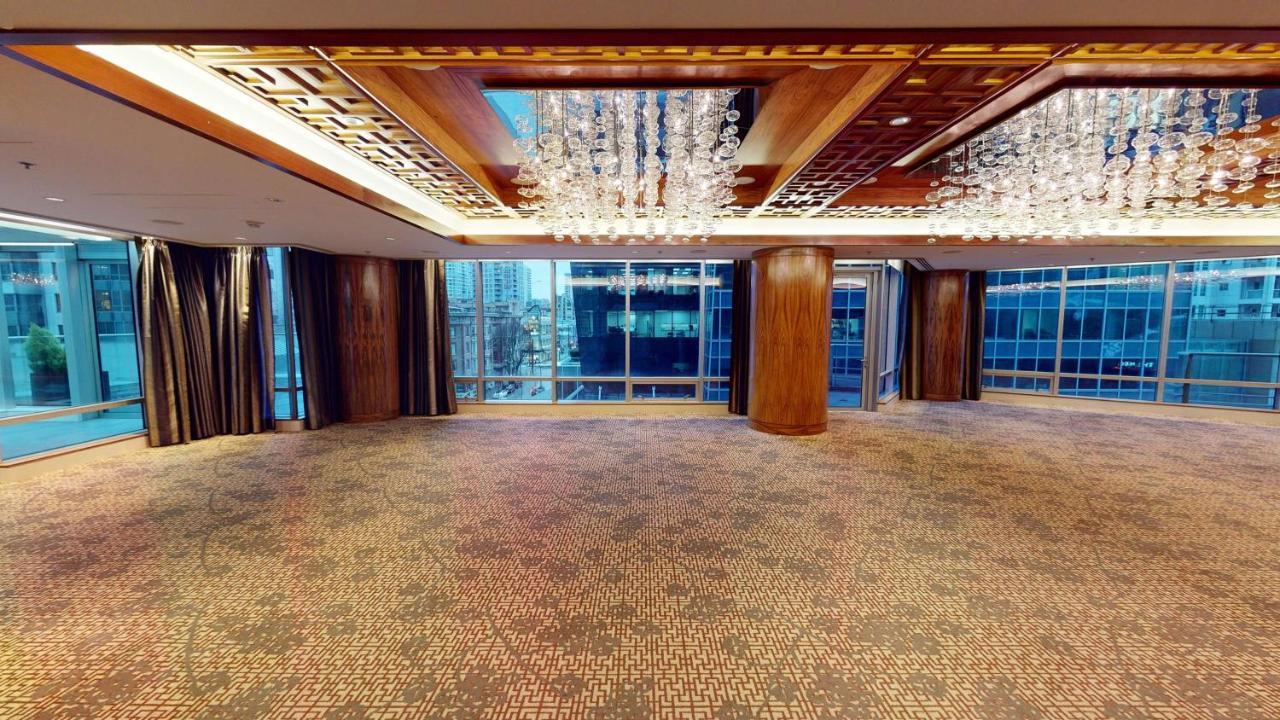 Hotel Shangri-la Vancouver