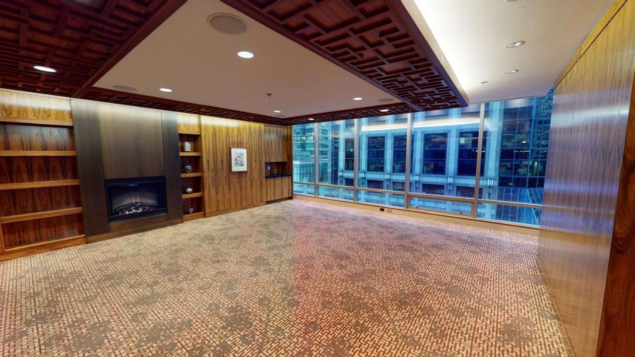 Hotel Shangri-la 5*