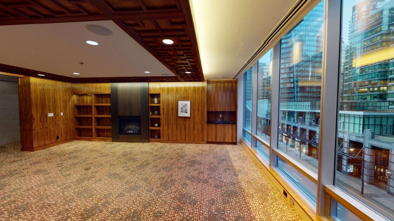 Shangri-la 5* Vancouver