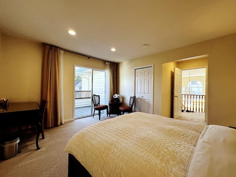 Super Cosy 8bed & 6bath In Heart Near To Airport *