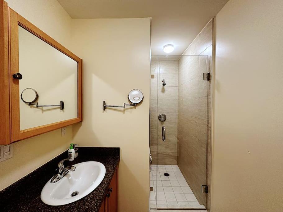 Super Cosy 8bed & 6bath In Heart Near To Airport *