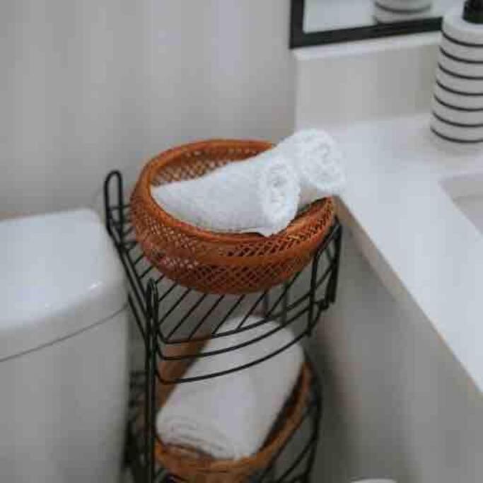 Apartment A Gentle Hideaway In The Urban Forest West End Downtown *