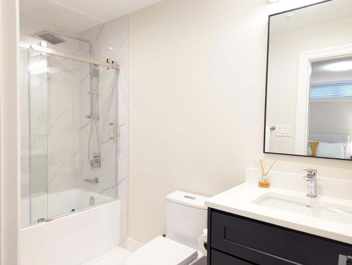 Away At Near Yvr Homestay Vancouver