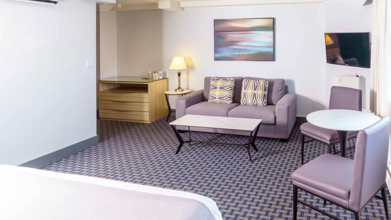 Hotel Century Plaza Vancouver