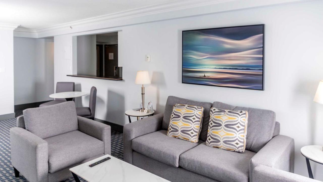 Century Plaza Vancouver