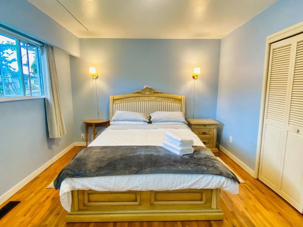 Spacious 15mins To Downtown * Vancouver