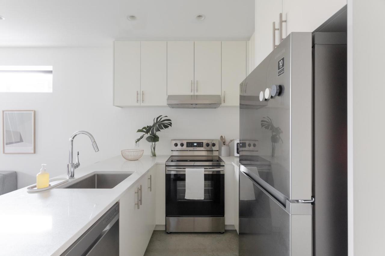 Welcome To Kinn - Lovely One Bedroom Vancouver