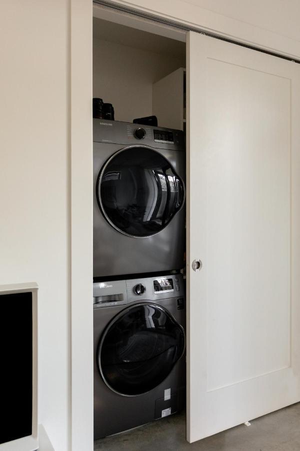Welcome To Kinn - Lovely One Bedroom *