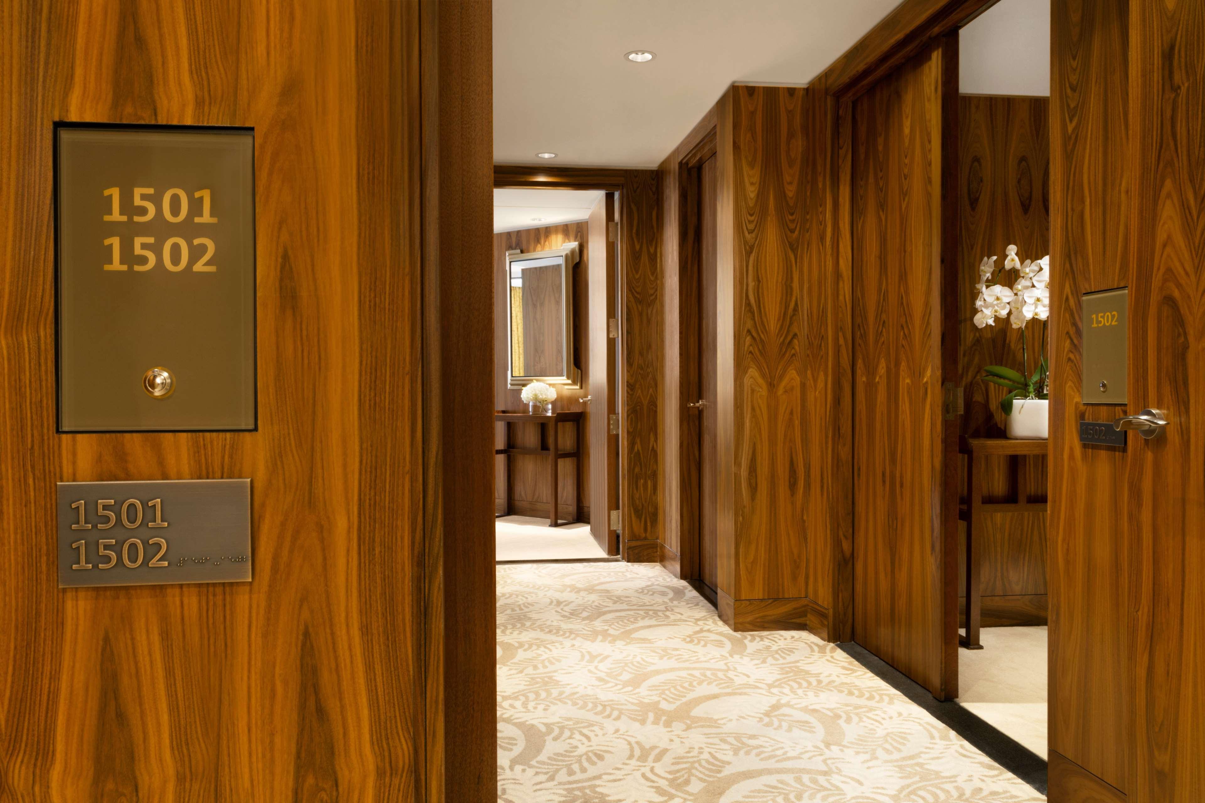 Hotel Shangri-la Vancouver