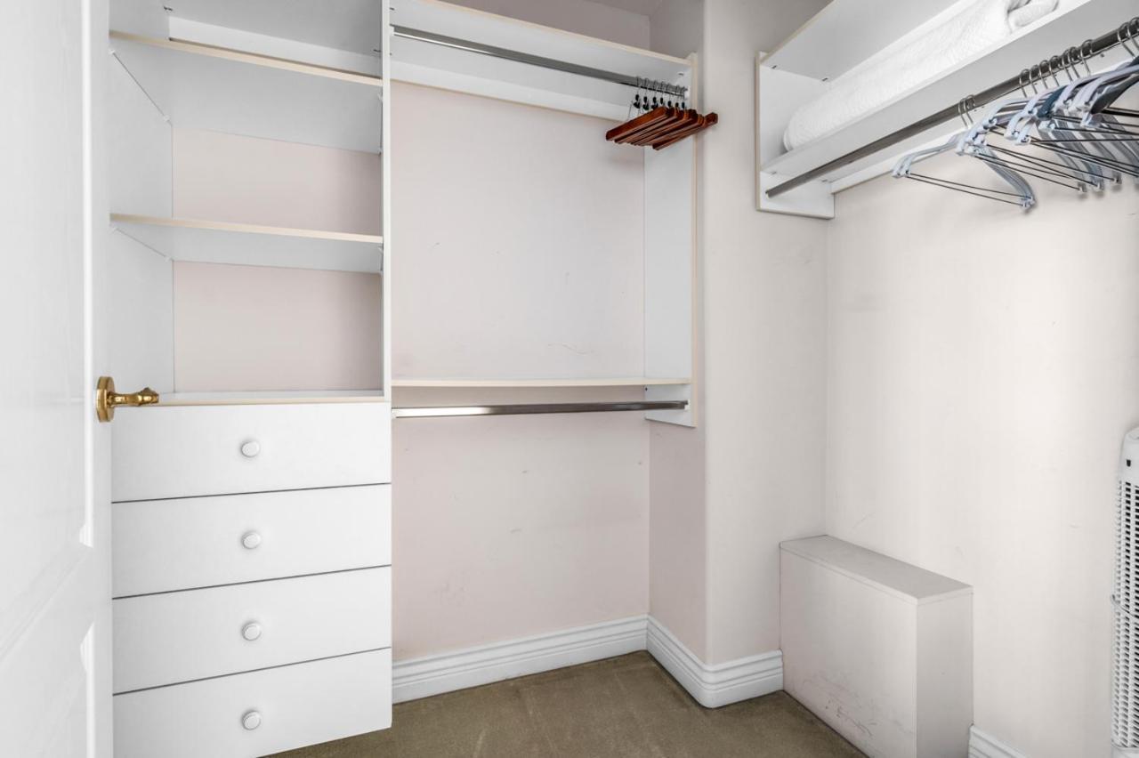 Homestay Luxurious Retreat - Private Bedroom In Shared House *