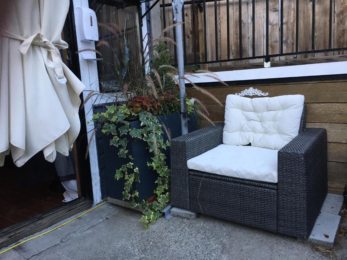 Style Basement Homestay Vancouver