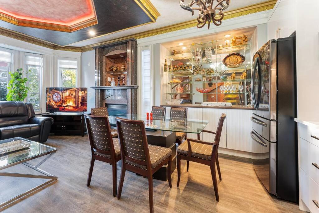 Luxury In Holiday home