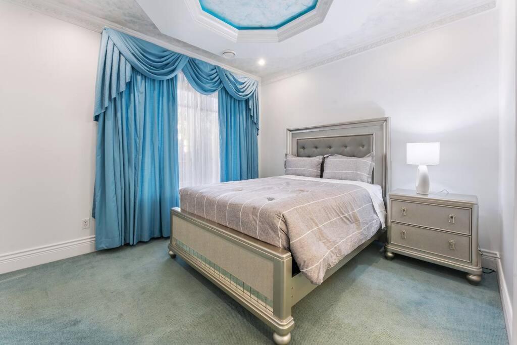 Luxury In *