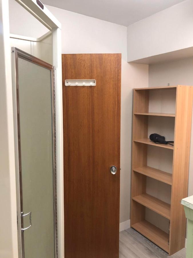 Cozy Guest Close To Downtown Sights & Subway Station