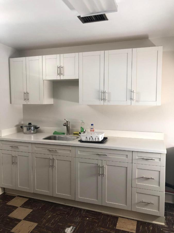 Cozy Guest Close To Downtown Sights & Subway Station Homestay *