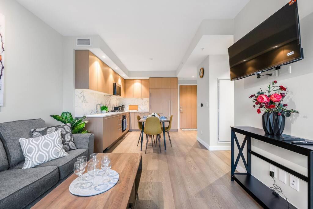 Modern Comfort At Ubc: 1br Near Campus Apartment