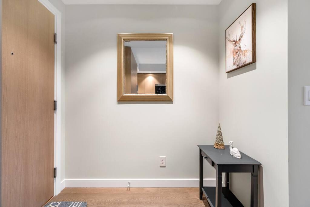 Apartment Modern Comfort At Ubc: 1br Near Campus Vancouver