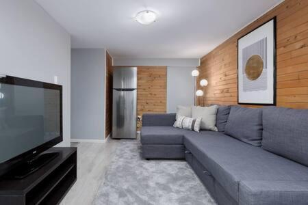Spacious 4 Bedroom House In Park Drive Holiday home *
