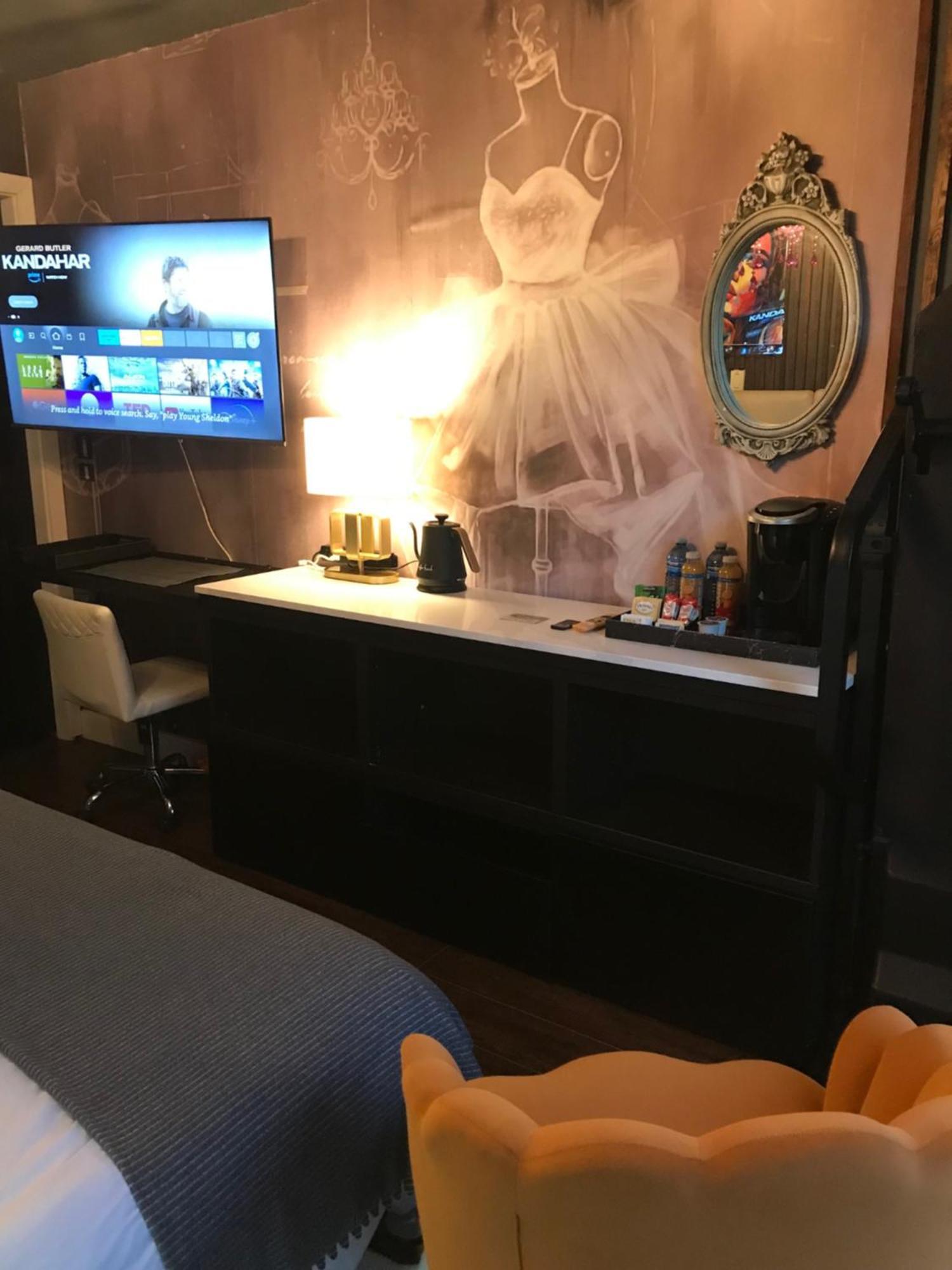 Style Basement Homestay