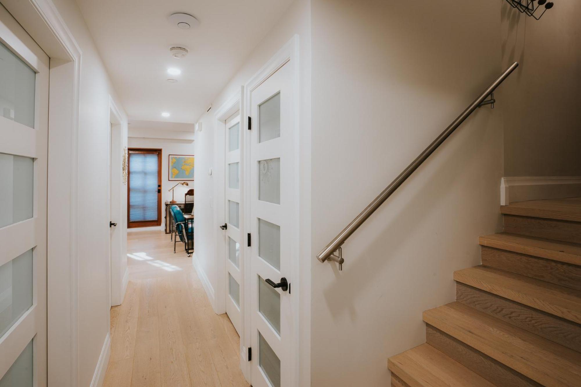 Apartment A Gentle Hideaway In The Urban Forest West End Downtown Vancouver