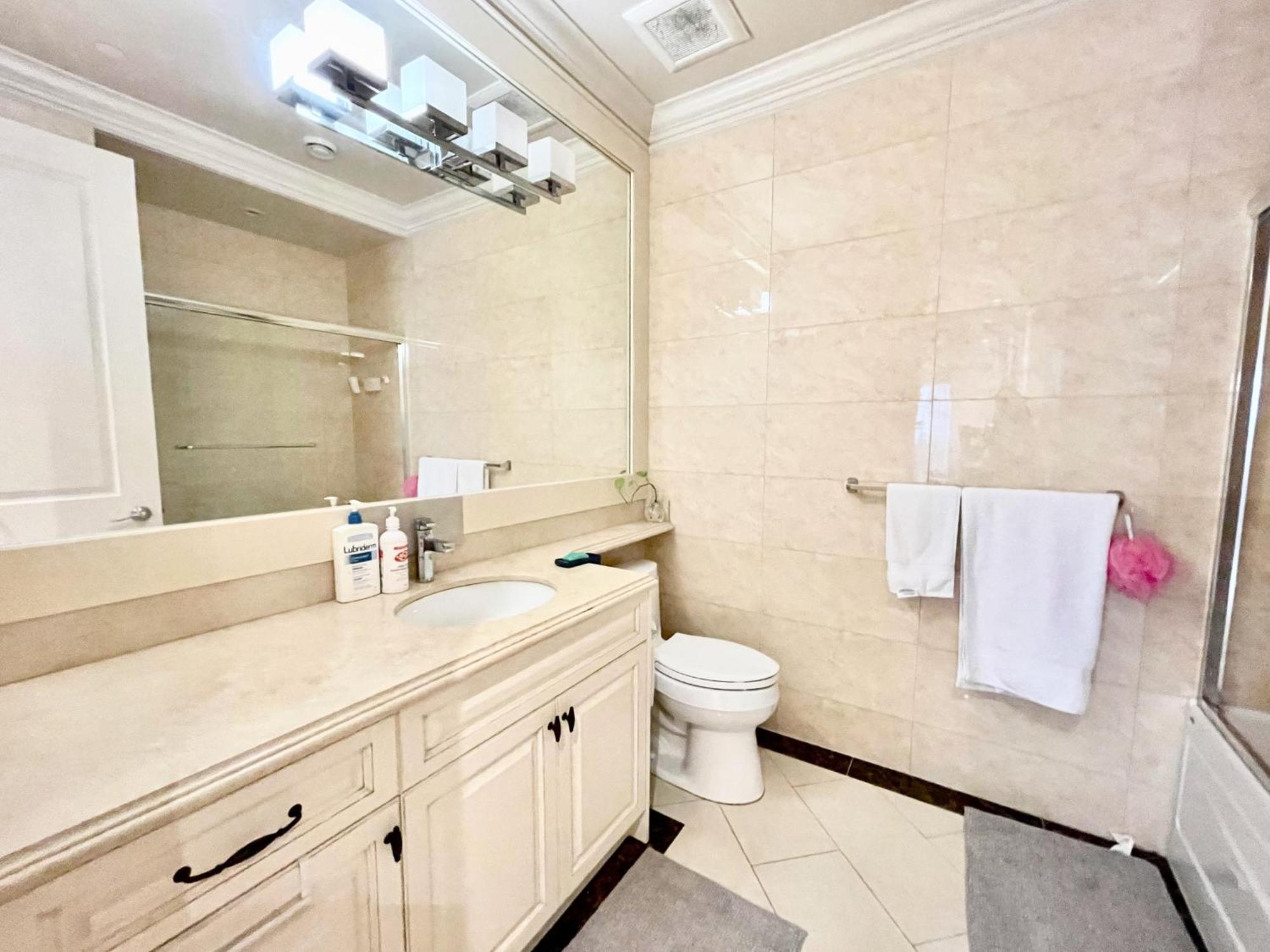 Luxury Guest house Vancouver