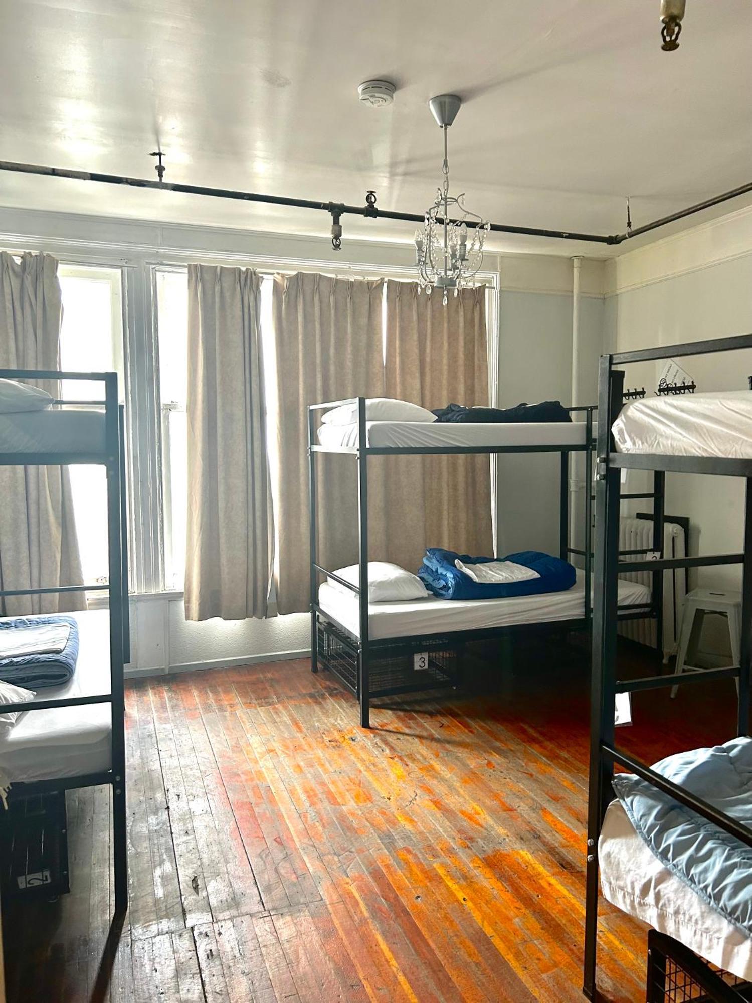 The Cambie Gastown * Vancouver