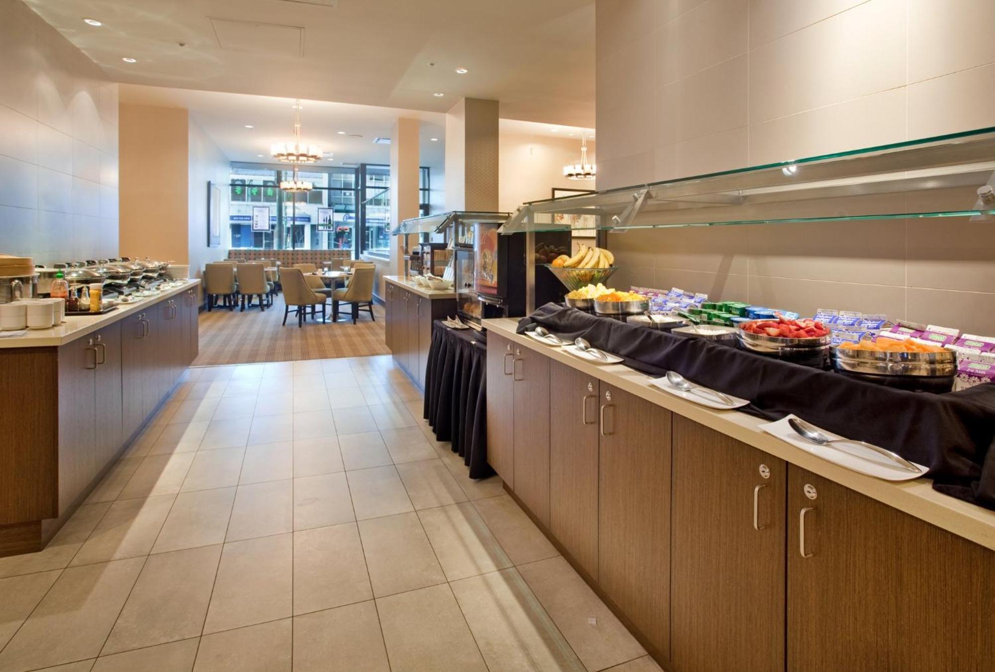 Hotel Vancouver-centre Broadway By Ihg
