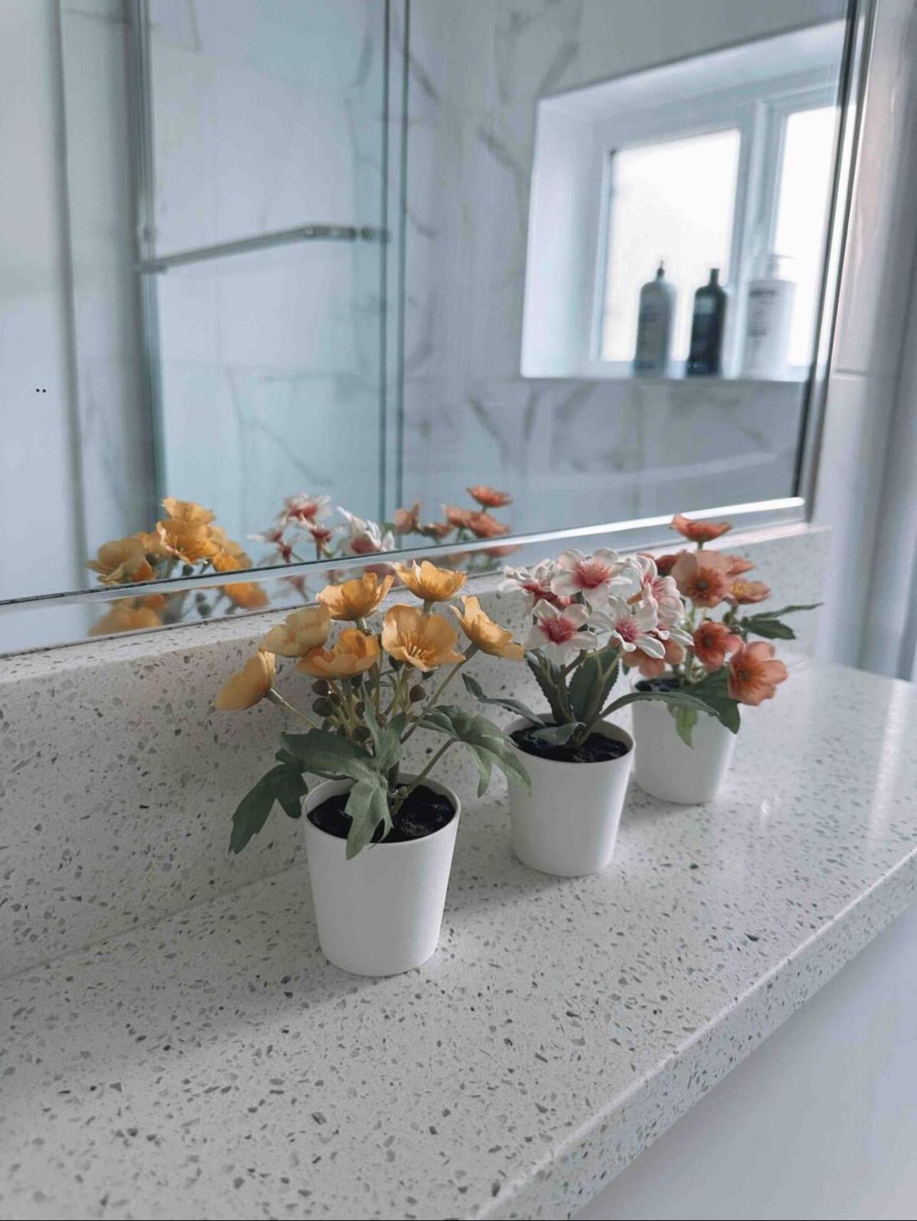 Modern In Close To Downtown And Airport Holiday home *