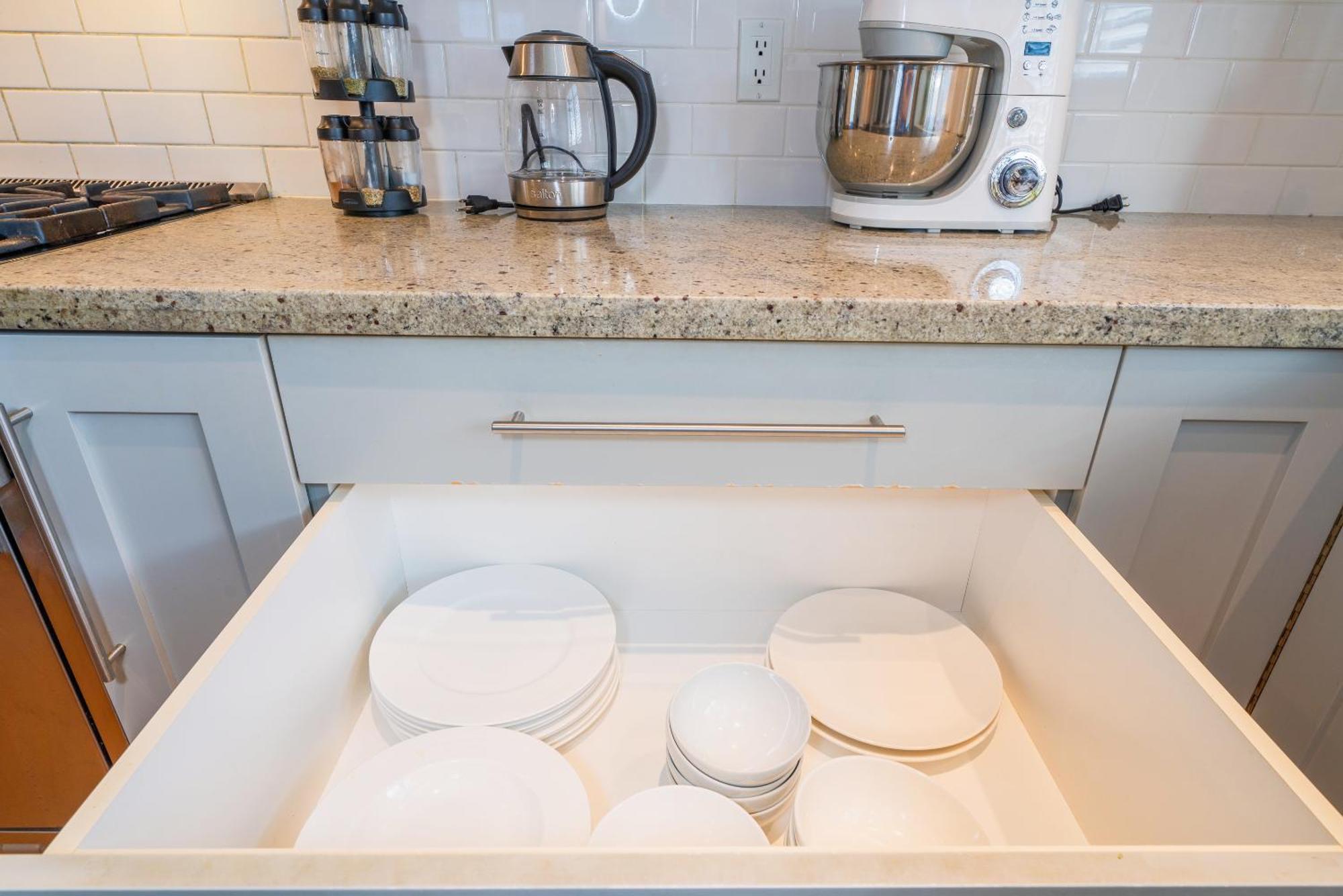 Holiday home West Ubc-adjacent Luxury Retreat 4b