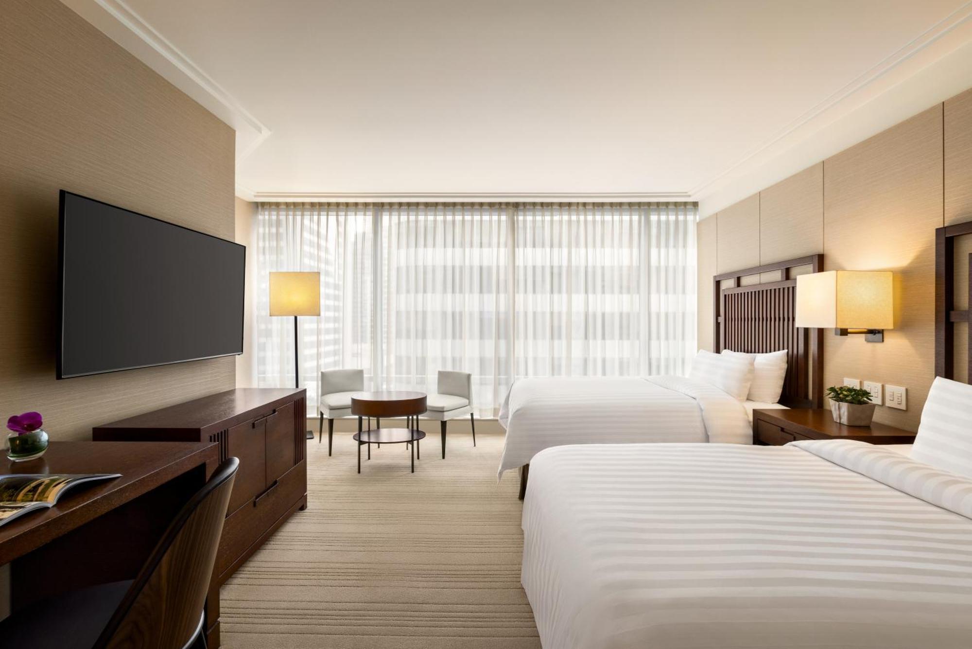 Shangri-la Hotel