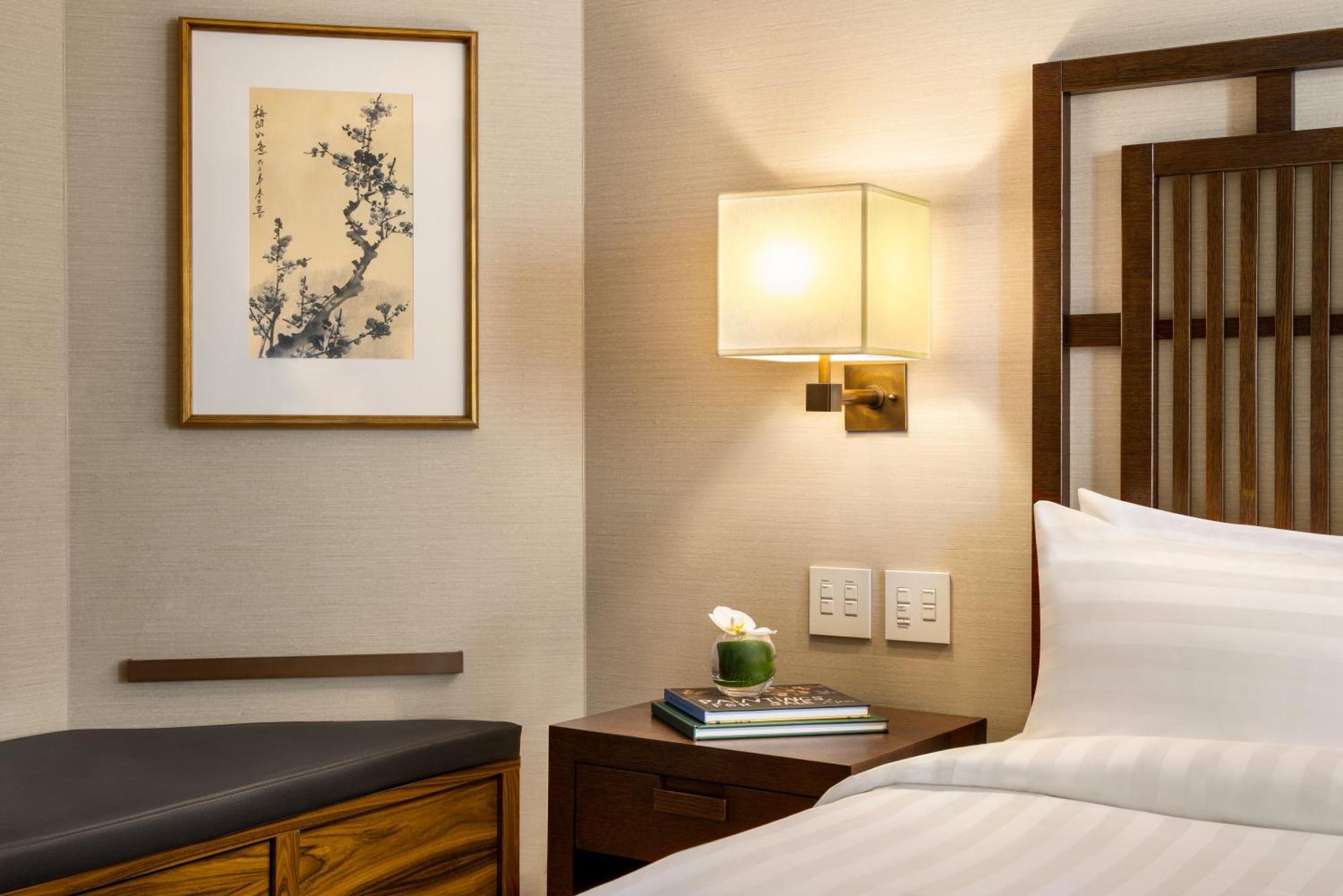 Shangri-la Hotel Vancouver