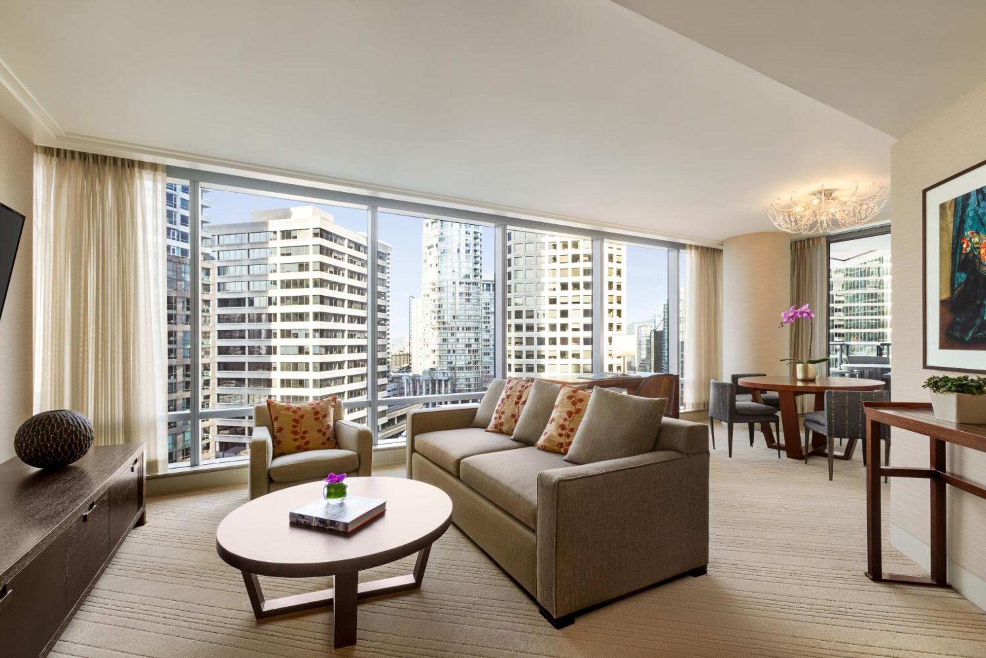 Shangri-la Hotel