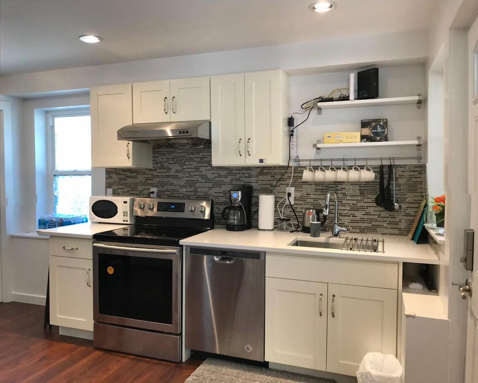 Eve's House 3 Bedrooms Near Yvr Dt Ubc Homestay Vancouver